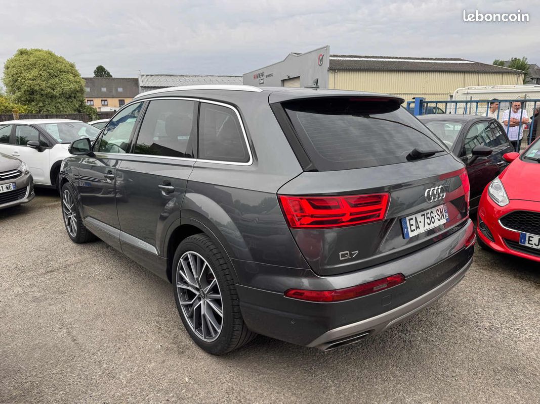 Audi q7 (image 4)