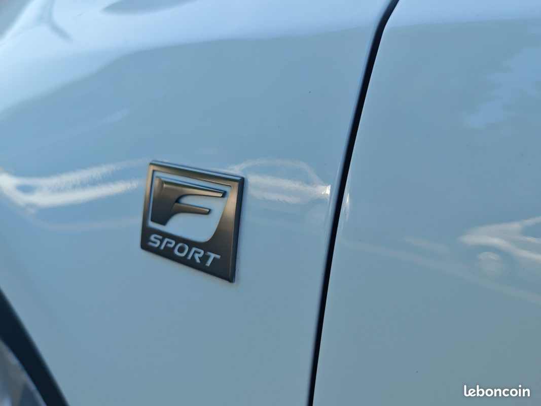 Lexus ct200h f sport auto (image 9)