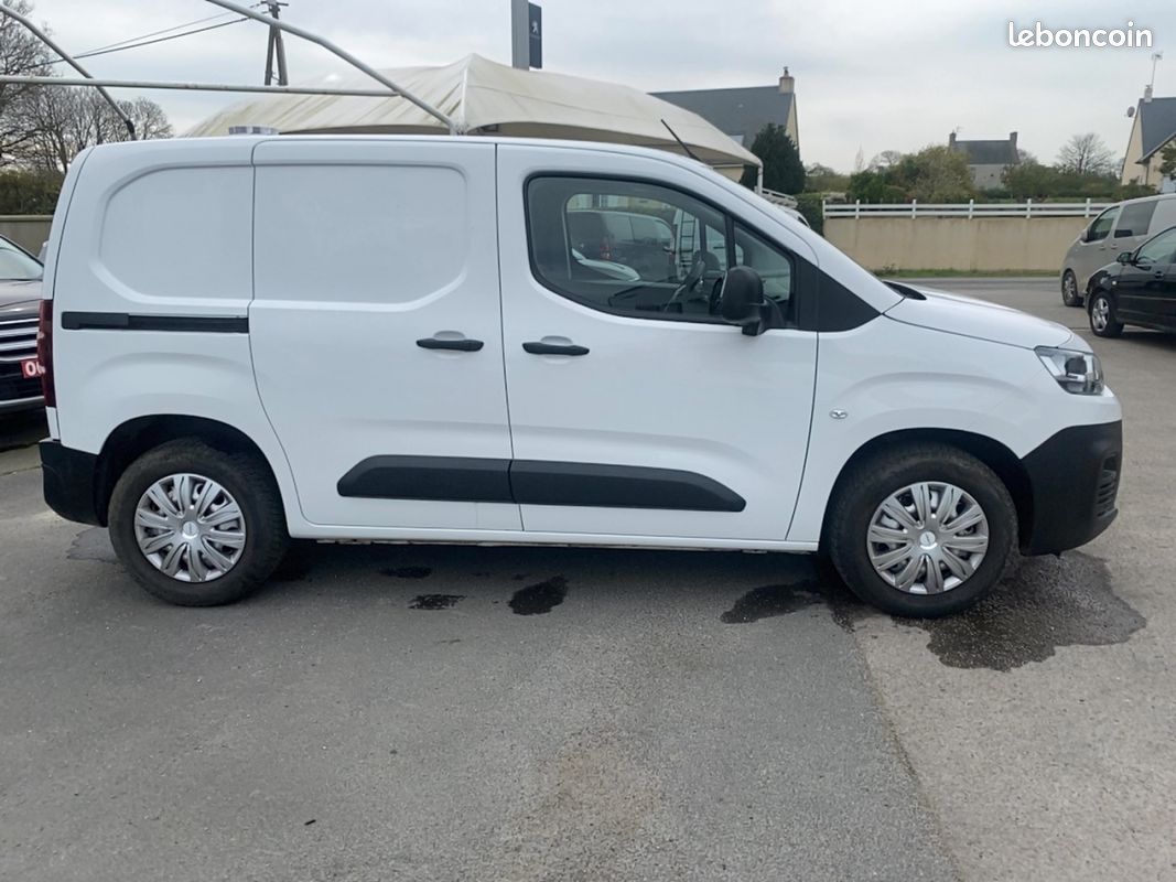 Citroën Berlingo Van (3) M 1000kg BlueHDi 130 EAT8 Worker (image 4)