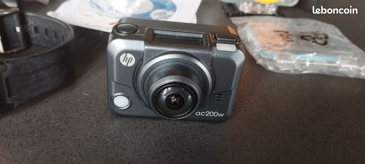 Caméra Action / Sport HP ac200w (image 1)