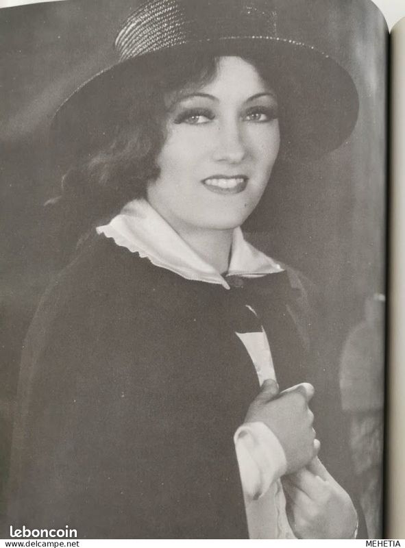 Cindy CRAWFORD - Greta GARBO - Marlène DIETRICH the Four FABULOUS FACES 1979 (image 4)