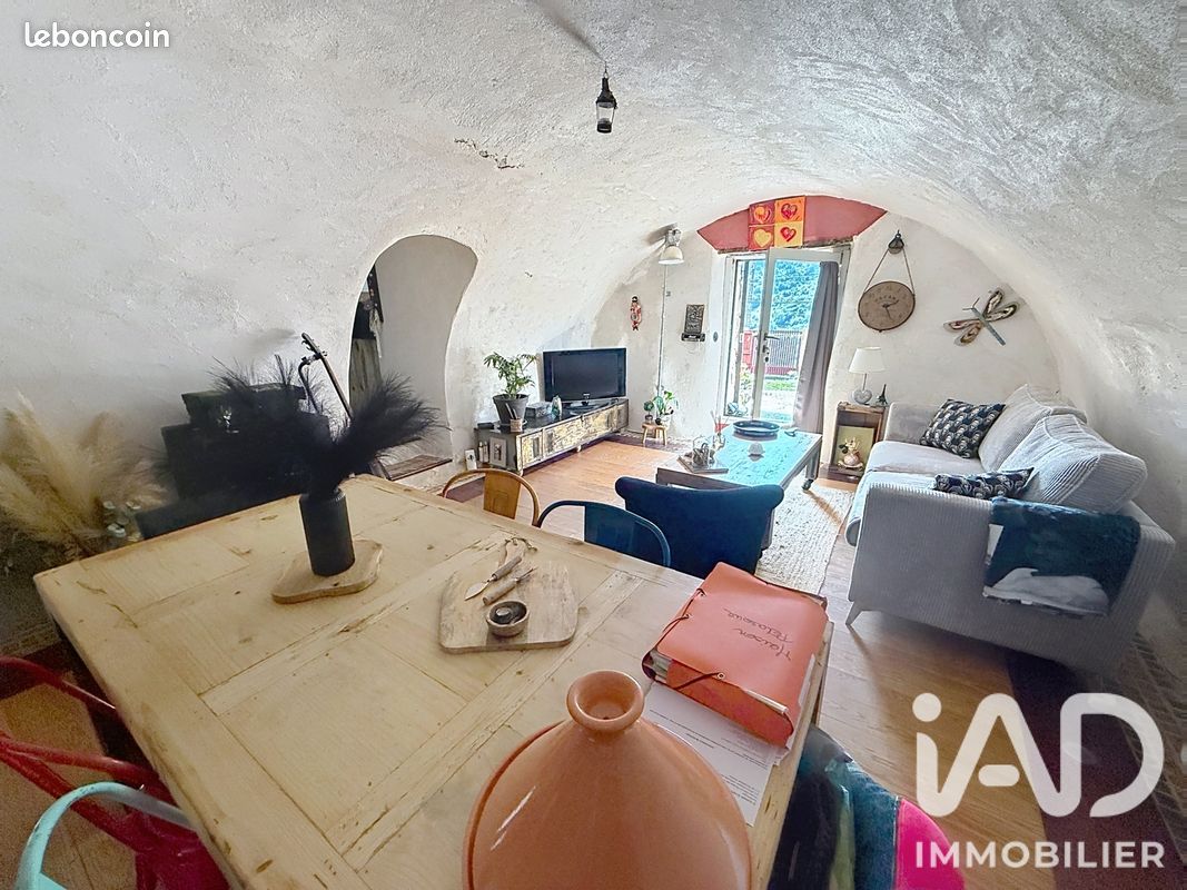 Appartement 4 pièces 75 m² · à Lantosque · 75 m² · 215 000 €