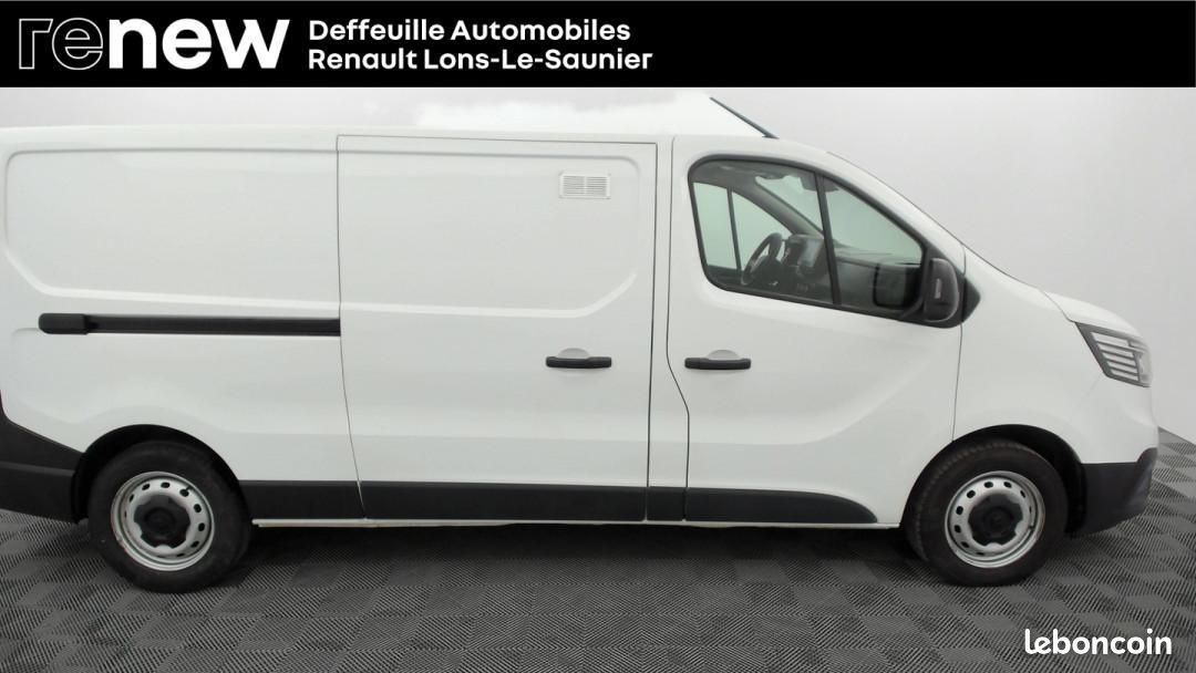 Renault Trafic FOURGON FGN L2H1 3000 KG BLUE DCI 130 CONFORT (image 2)