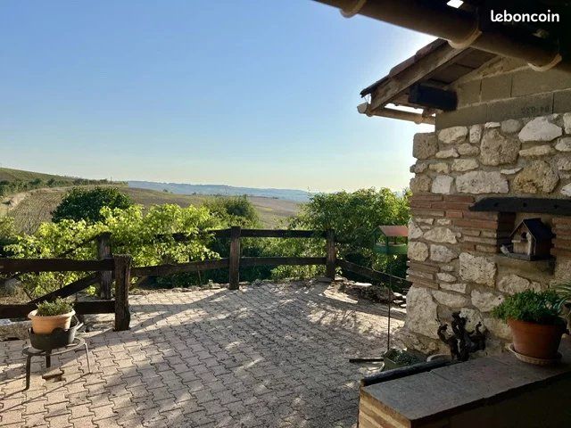 Maison 3 pièces 101 m² · à Beaumont-de-Lomagne · 101 m² · 85 000 €