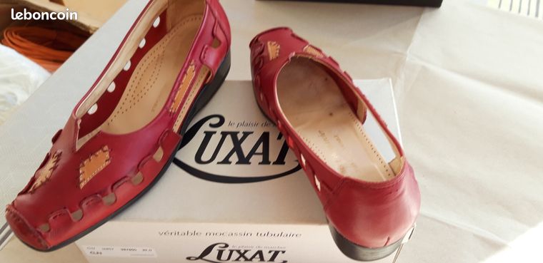 Chaussures plates femme fermées