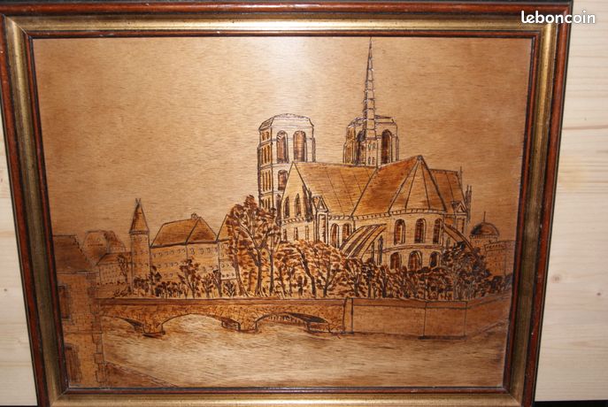 Plateau Ancien En Bois Pyrogravé – Début XXème (1900-1919)