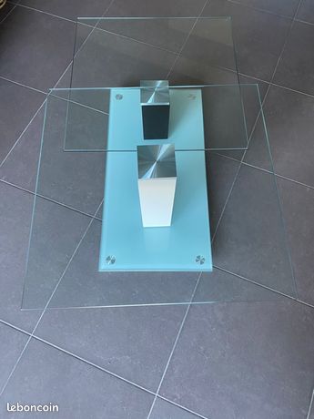 Table basse en verre