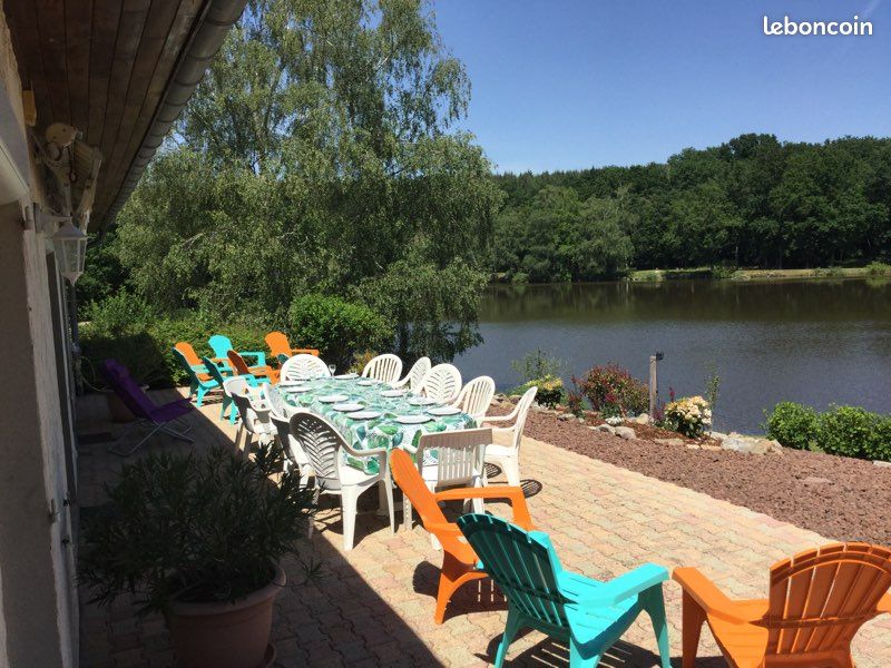 Gîte De Pêche Avec étang Privé Drôme