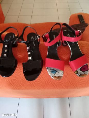 Vends 2 paires de chaussures italiennes