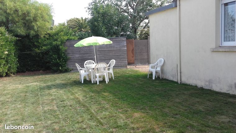 Maison avec jardin clos,à quelques pas de la plage