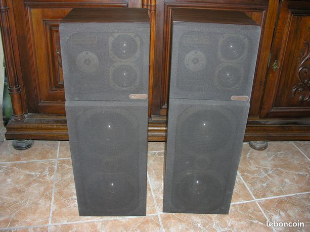 Paire D'enceintes Mercuriale 900 PRO - 8 Ohms, 220 Watts - Bon état
