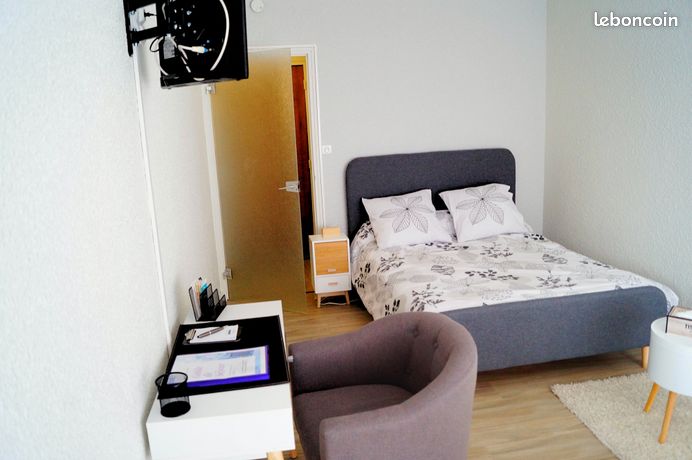 Location Vacances Particulier Gite Et Appartement Limoges 87000 Leboncoin