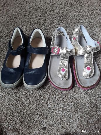 Lot de 2 paires de chaussures ete fille pointure 32