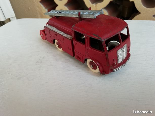 DINKY TOYS 1:43 - ref 568 Echelle Pompiers Berliet Morris EUR 80,33