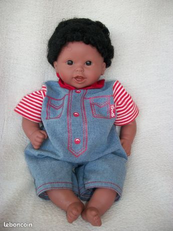 poupon corolle 30 cm noir