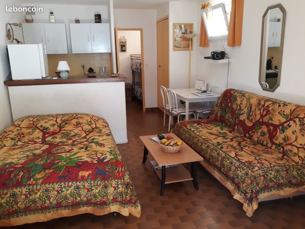 Location studio aux lecques